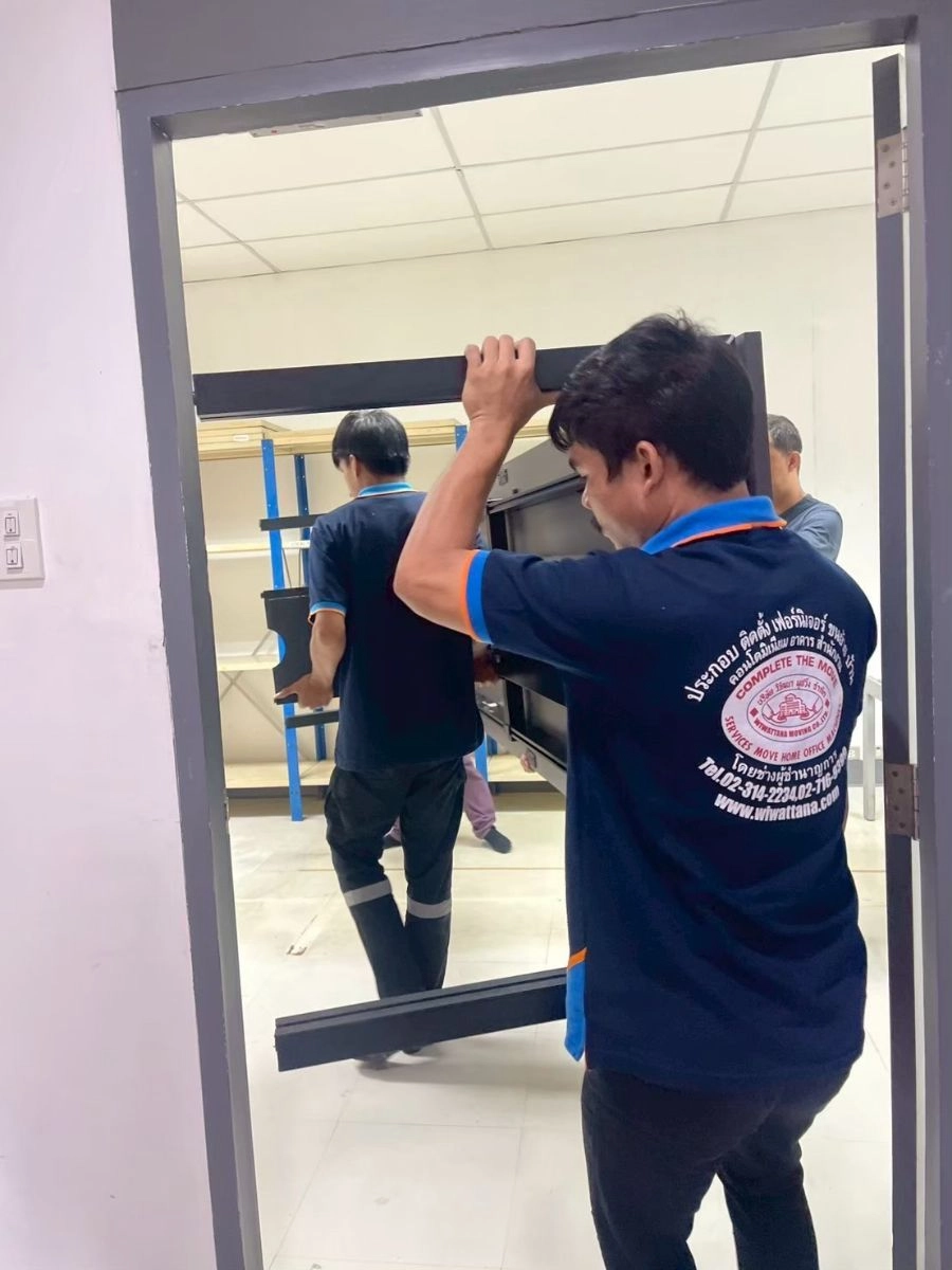 ผลงานการรื้อถอดขนย้ายเฟอร์นิเจอร์ ESSO 1